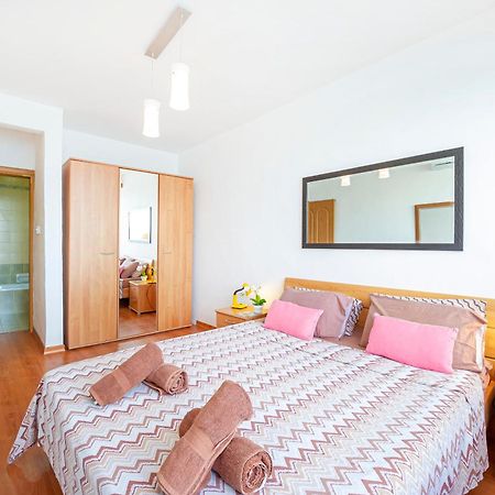 Spinola Bay Top Floor Seafront 3 Bedroom Apartment With Panoramic Sea Views - By Getawaysmalta Saint Julian's 외부 사진