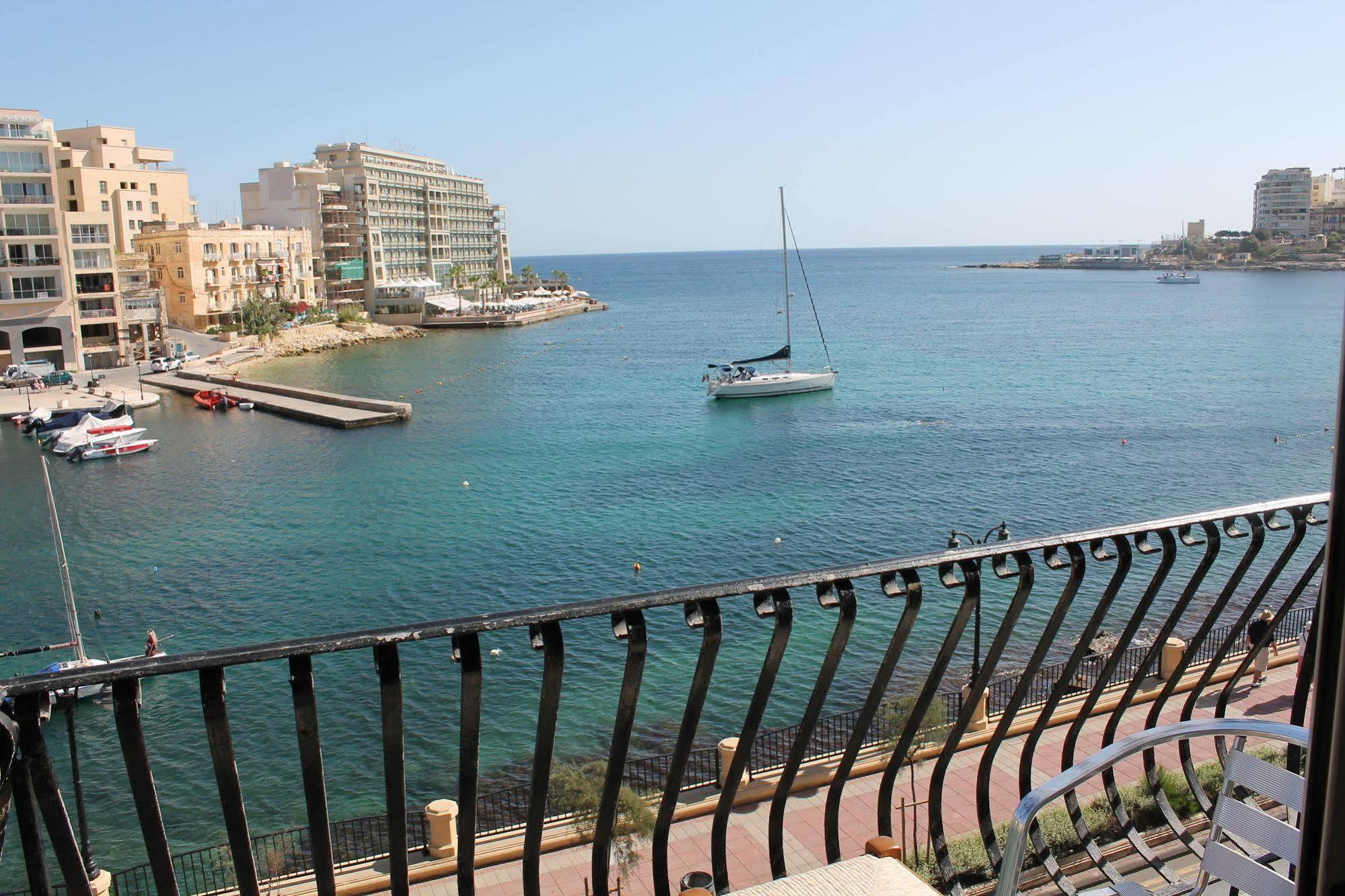 Spinola Bay Top Floor Seafront 3 Bedroom Apartment With Panoramic Sea Views - By Getawaysmalta Saint Julian's 외부 사진