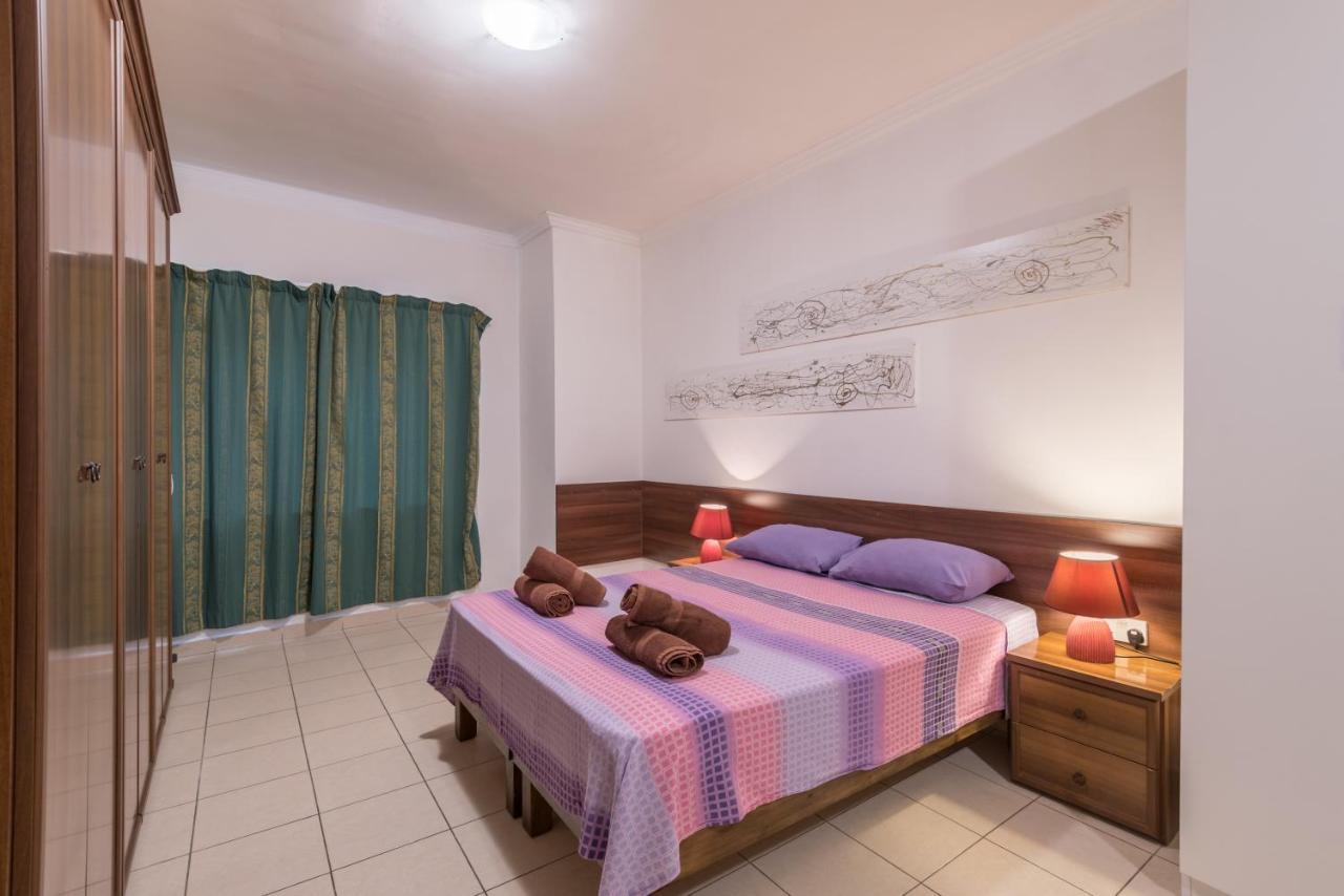 Spinola Bay Top Floor Seafront 3 Bedroom Apartment With Panoramic Sea Views - By Getawaysmalta Saint Julian's 외부 사진